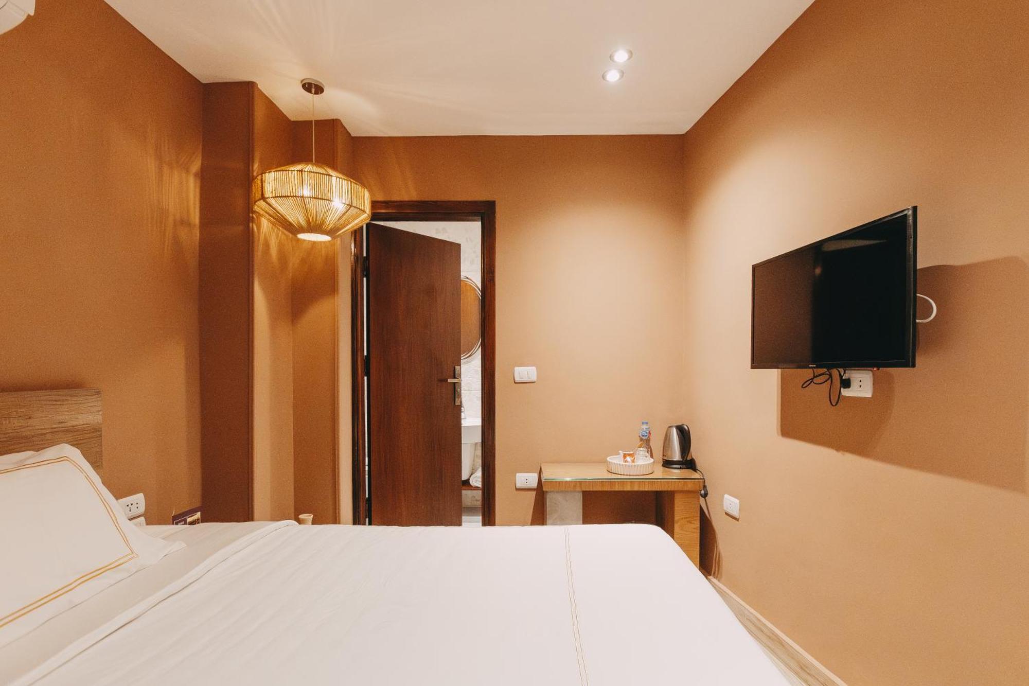 Almas Pyramids Hotel Kafrat al Jabal Exterior photo