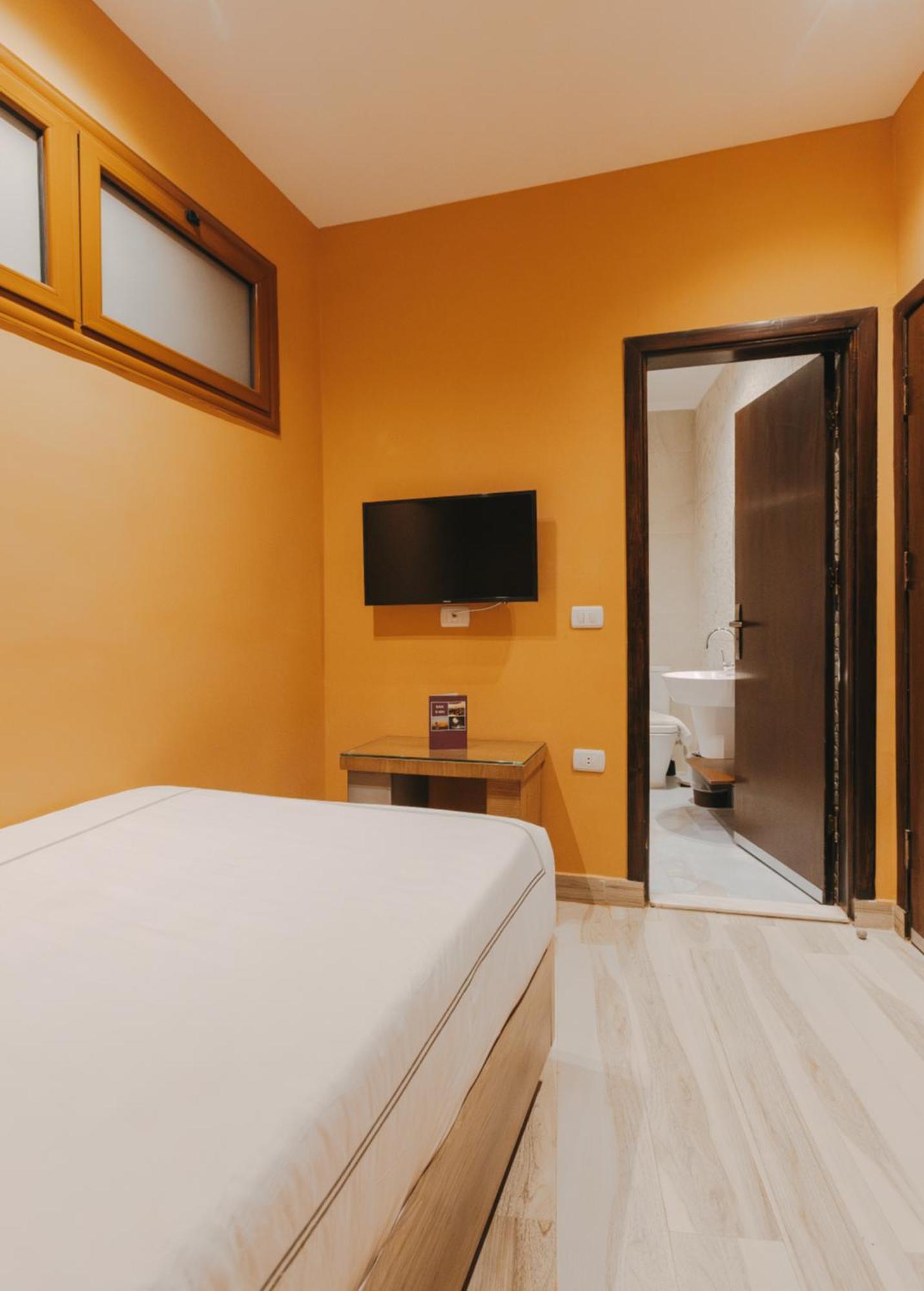 Almas Pyramids Hotel Kafrat al Jabal Exterior photo